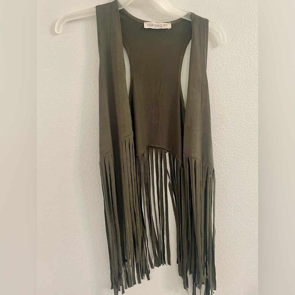 Festival Fourteen and 9th Fringe Sleeveless Vest Olive Faux Suede Size Large - Picture 2 of 7